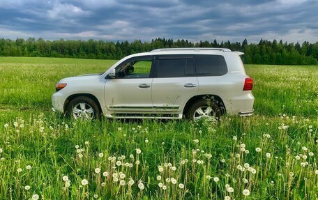 Toyota Land Cruiser 200, 2015 год, 4 200 000 рублей, 8 фотография