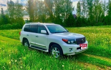 Toyota Land Cruiser 200, 2015 год, 4 200 000 рублей, 7 фотография