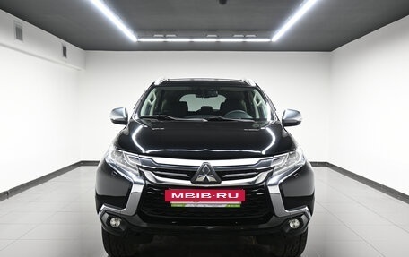 Mitsubishi Pajero Sport III рестайлинг, 2019 год, 3 145 000 рублей, 3 фотография