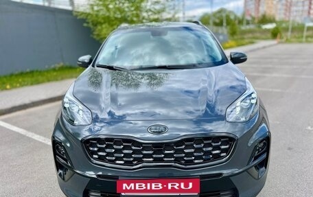 KIA Sportage IV рестайлинг, 2021 год, 2 650 000 рублей, 2 фотография
