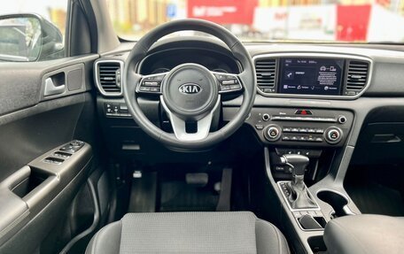 KIA Sportage IV рестайлинг, 2021 год, 2 650 000 рублей, 18 фотография