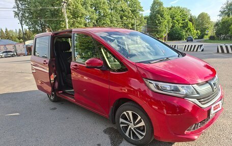 Honda Freed II, 2019 год, 1 950 000 рублей, 7 фотография