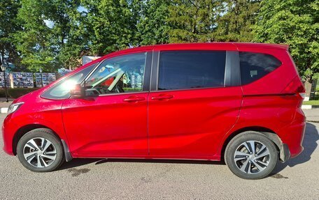 Honda Freed II, 2019 год, 1 950 000 рублей, 13 фотография