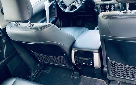 Toyota Land Cruiser Prado 150 рестайлинг 2, 2019 год, 4 499 000 рублей, 4 фотография
