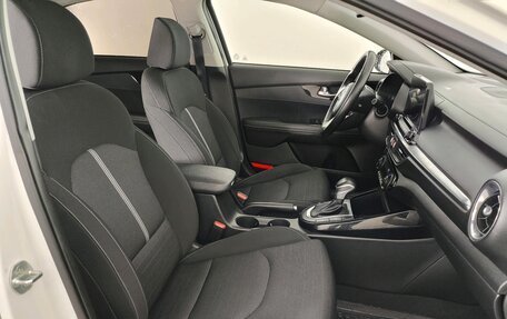 KIA Cerato IV, 2019 год, 1 690 000 рублей, 14 фотография