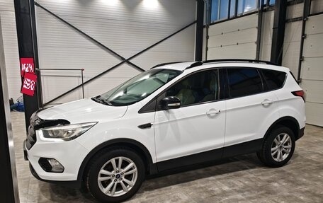 Ford Kuga III, 2018 год, 1 650 000 рублей, 1 фотография