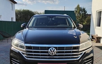 Volkswagen Touareg III, 2018 год, 5 500 000 рублей, 1 фотография