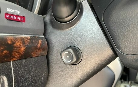 Toyota Land Cruiser 200, 2014 год, 3 319 000 рублей, 18 фотография