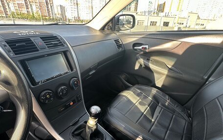 Toyota Corolla, 2011 год, 1 000 000 рублей, 10 фотография