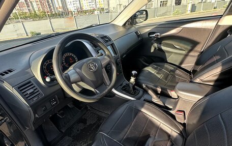 Toyota Corolla, 2011 год, 1 000 000 рублей, 11 фотография