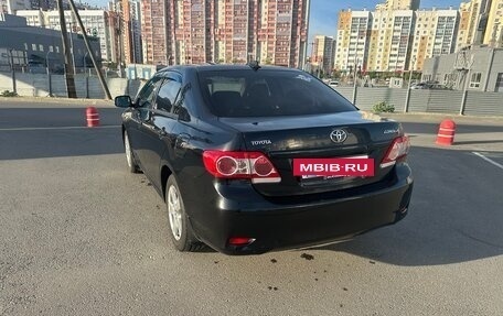 Toyota Corolla, 2011 год, 1 000 000 рублей, 5 фотография