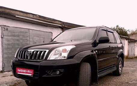 Toyota Land Cruiser Prado 120 рестайлинг, 2006 год, 1 895 000 рублей, 2 фотография
