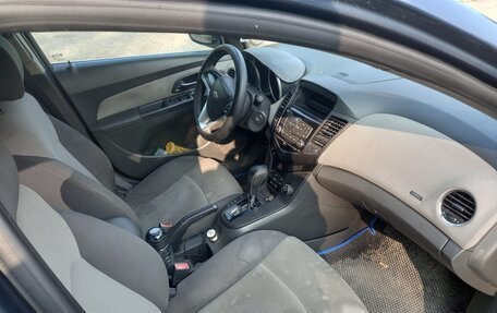 Chevrolet Cruze II, 2010 год, 450 000 рублей, 5 фотография