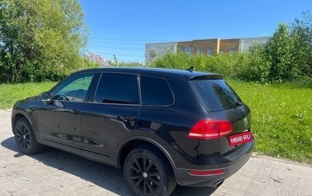 Volkswagen Touareg III, 2011 год, 1 460 000 рублей, 7 фотография