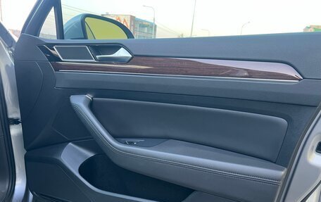 Volkswagen Passat B8 рестайлинг, 2019 год, 2 790 000 рублей, 9 фотография
