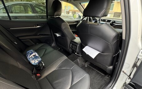 Toyota Camry, 2020 год, 3 400 000 рублей, 8 фотография