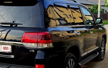 Toyota Land Cruiser 200, 2016 год, 6 500 000 рублей, 3 фотография