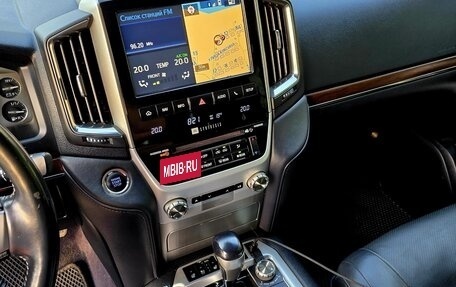 Toyota Land Cruiser 200, 2016 год, 6 500 000 рублей, 11 фотография