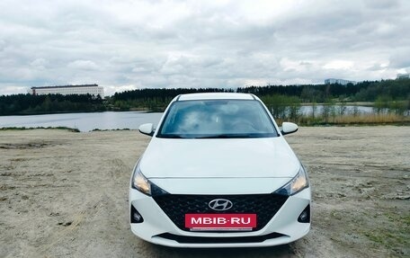Hyundai Solaris II рестайлинг, 2020 год, 1 260 000 рублей, 2 фотография