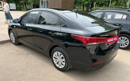 Hyundai Solaris II рестайлинг, 2018 год, 1 250 000 рублей, 2 фотография
