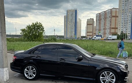Mercedes-Benz C-Класс, 2010 год, 1 490 000 рублей, 2 фотография