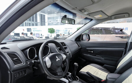 Mitsubishi ASX I рестайлинг, 2011 год, 895 000 рублей, 16 фотография