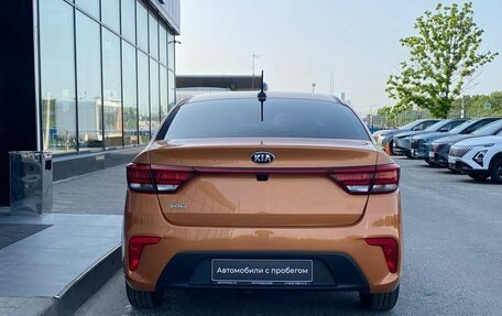KIA Rio IV, 2020 год, 1 620 000 рублей, 7 фотография