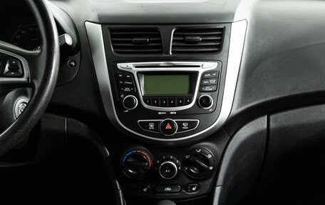 Hyundai Solaris II рестайлинг, 2011 год, 619 585 рублей, 10 фотография