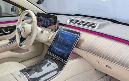 Mercedes-Benz S-Класс, 2024 год, 160 000 000 рублей, 9 фотография