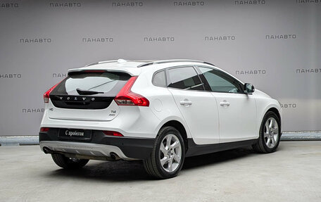 Volvo V40 Cross Country I, 2014 год, 1 599 000 рублей, 2 фотография
