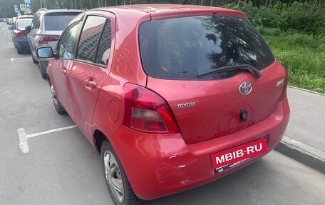 Toyota Yaris III рестайлинг, 2007 год, 350 000 рублей, 5 фотография
