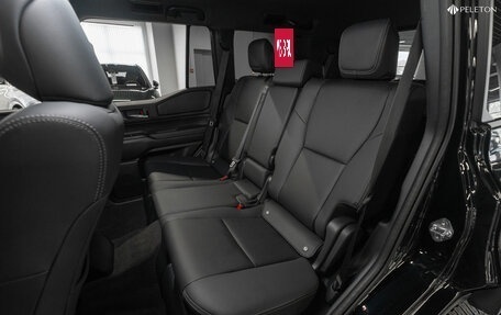 Toyota Land Cruiser Prado, 2024 год, 8 500 000 рублей, 12 фотография
