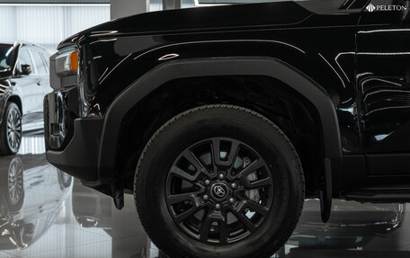 Toyota Land Cruiser Prado, 2024 год, 8 500 000 рублей, 27 фотография