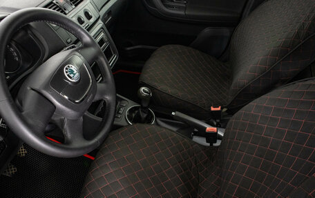 Skoda Fabia II, 2011 год, 579 000 рублей, 9 фотография
