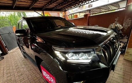 Toyota Land Cruiser Prado 150 рестайлинг 2, 2022 год, 4 580 000 рублей, 4 фотография