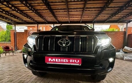 Toyota Land Cruiser Prado 150 рестайлинг 2, 2022 год, 4 580 000 рублей, 2 фотография