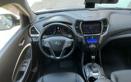 Hyundai Santa Fe III рестайлинг, 2013 год, 2 350 000 рублей, 31 фотография