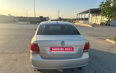 Volkswagen Polo VI (EU Market), 2012 год, 720 000 рублей, 2 фотография