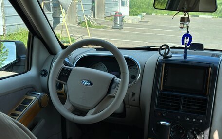 Ford Explorer IV, 2006 год, 1 500 000 рублей, 10 фотография
