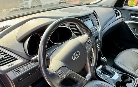 Hyundai Santa Fe III рестайлинг, 2017 год, 2 750 000 рублей, 15 фотография