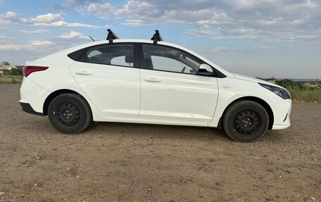 Hyundai Solaris II рестайлинг, 2020 год, 1 330 000 рублей, 5 фотография