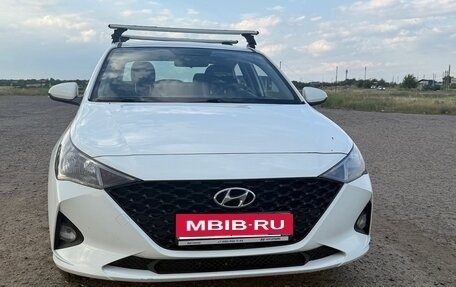 Hyundai Solaris II рестайлинг, 2020 год, 1 330 000 рублей, 11 фотография