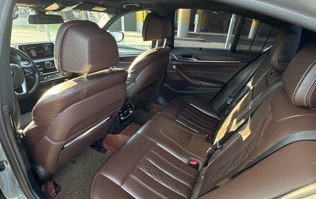 BMW 5 серия, 2018 год, 4 000 000 рублей, 6 фотография