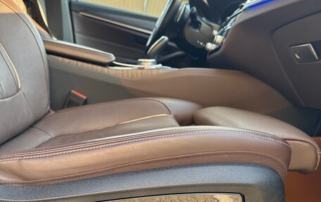 BMW 5 серия, 2018 год, 4 000 000 рублей, 10 фотография