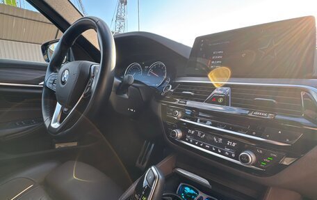 BMW 5 серия, 2018 год, 4 000 000 рублей, 11 фотография