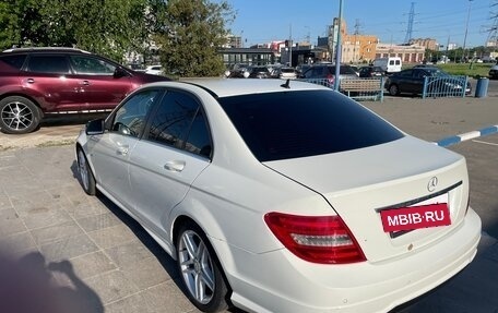Mercedes-Benz C-Класс, 2011 год, 1 350 000 рублей, 4 фотография