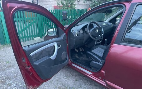 Renault Sandero I, 2011 год, 550 000 рублей, 1 фотография