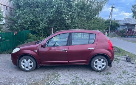 Renault Sandero I, 2011 год, 550 000 рублей, 11 фотография