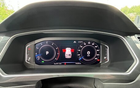Volkswagen Tiguan II, 2020 год, 2 700 000 рублей, 16 фотография