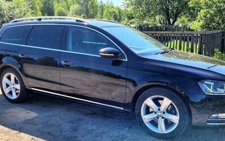 Volkswagen Passat B7, 2011 год, 1 215 000 рублей, 2 фотография